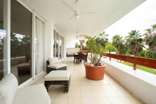 Spacious Beachfront Condo at Reef Cozumel - Cozumel - 8