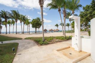 Spacious Beachfront Condo at Reef Cozumel - Cozumel - 5