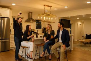 Modern cozy residential home local experience - Louisville - 5