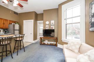 Historic Gem Russell Suite 5 A Downtown Dream - Covington - 1