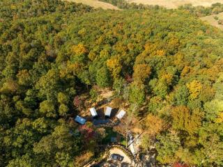 The Lumber Jack Pine Treehouse at Treetop Escapes - Wildwood - 7