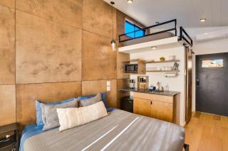 The Lumber Jack Pine Treehouse at Treetop Escapes - Wildwood - 3