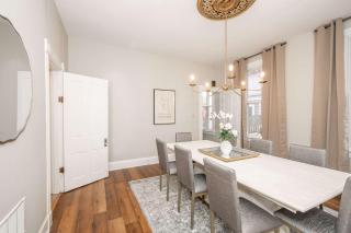 The Grand Elm House Updated 4 BDR Close to City - - 4