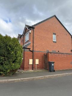 Rayyan Inn Premium Room For Family & Solo in Birmingham - Birmingham - 6