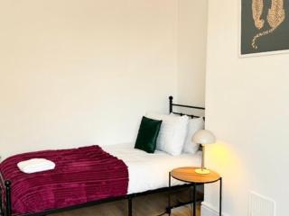 3 Large double bedroom House - Newly Refurbished! - Southampton - 4