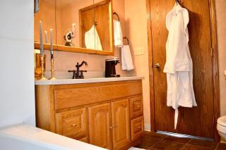 Castle Rock BnB - Colstrip - 2