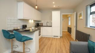 1 Bedroom apartment with Bath - Belfast - 8