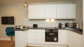 1 Bedroom apartment with Bath - Belfast - 6