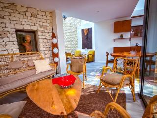 L'Atelier d'artiste, Lodge contemporain à ciel ouvert avec piscine - Saint-Saturnin-dʼApt - 3