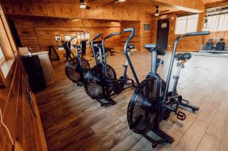 Tremont Lodge & Resort - 4