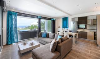Pentanemi Luxury Villa - Hanioti - 3