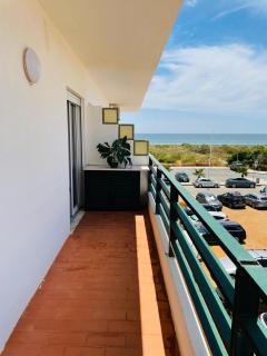 Sea view flat 50m from the beach - Monte Gordo - 3