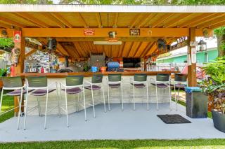 Outdoor Entertainment Area Clearwater Condo! - Clearwater - 0