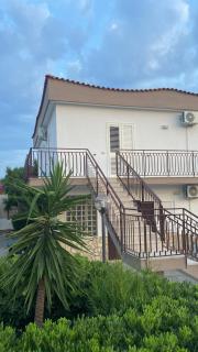 Elleffe Apartments - 6