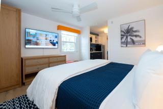 The Sunshine Hotel and Suites - 5