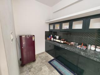 Hidden Gem - Fully Furnished 1BHK with Café Lights & Canopy, AC & Fast Wifi - 4