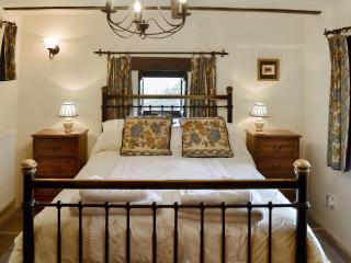 Mushroom Cottage - Castleton - 6