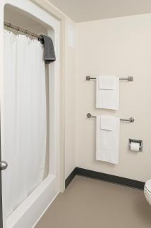 Residence & Conference Centre - Brockville - 2