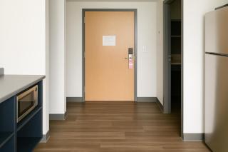 Residence & Conference Centre - Brockville - 3