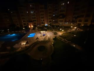 Fully furnished 3 bedrooms hotel apartment located at dream land - ‘Ezbet `Abd el-Ḥamîd - 6