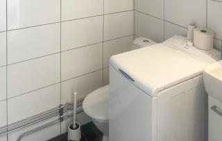 1 Bedroom Beautiful Home In Bro - Bro - 2