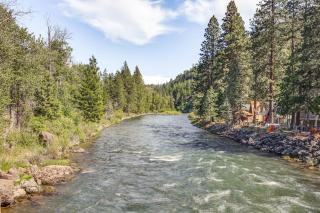 Luxury Cabin on Naches River, Near Mount Rainier! - Naches - 9