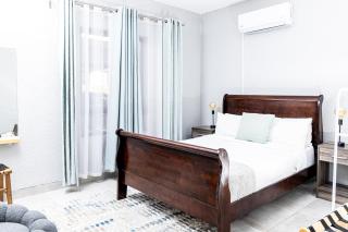 Mills Pad with 2-bedroom - Nelspruit - 7