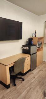 Lake Room - 9