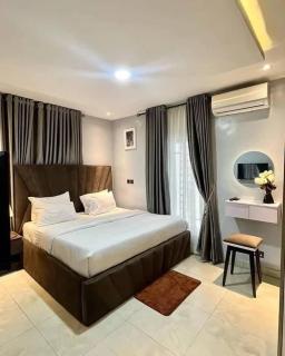 Keneuro hotel & suites - Lagos - 9