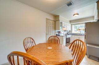 Family-Friendly Sand Springs Home about 8 Mi to Tulsa! - Sand Springs - 4