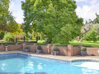 Chestnut Cottage - 27636 - Darenth - 2