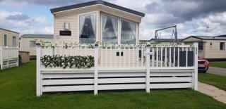 The Retreat Grosvenor - Prestatyn - 9