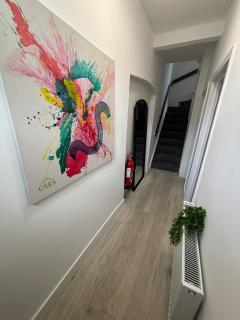 Home from Home - Cityside 4 bed - Belfast - 3