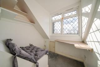 Cottage Mew for Contractors and Family Stays Near Bromley - Free Parking & WIFI - Bickley - 9