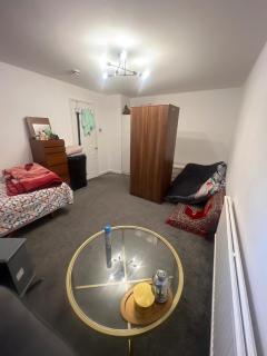 Cosy Studio in Hayes - Hayes - 0