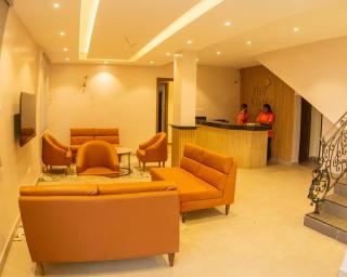 Five Clover Inn, Abijo - 9