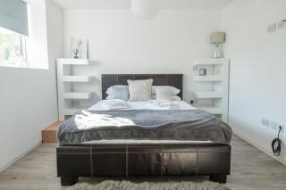 Fantasia - Malvern Luxury Mega Apartment sleeps 12 - Mathon - 8