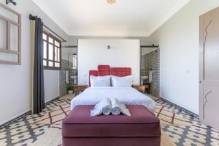 Heritage and Inspired Elegant Villa, Pool For 6 Guests - - 4