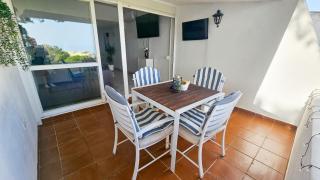 Dúplex con bellas vistas al mar, a pasos de la playa - Estepona - 1