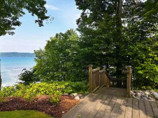 NEW Snug Harbour on Big Glen Lake - 9
