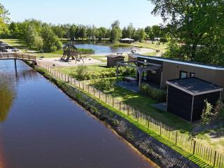 Holiday Home in Friesland by Frisian Lakes - Sint Nicolaasga - 0