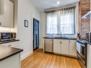 Historic Central Dallas Apartment - Modern & Roomy - Dallas - 9