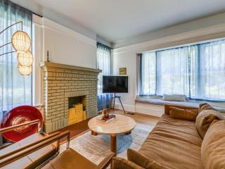 Historic Central Dallas Apartment - Modern & Roomy - Dallas - 8