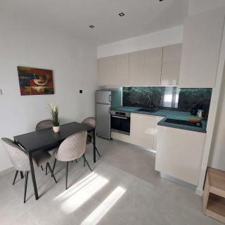 B&M apartment with balcony near the waterfront - Salonicco - 3