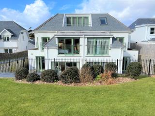 Point View - Award Winning Apartments with Private Parking - Croyde - 8