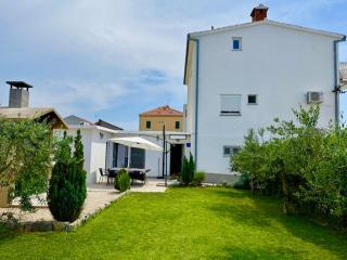 Apartment Baćo - 1