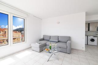Sunny Port Apartment with sea view - Happy Rentals - Golfe Juan - 1