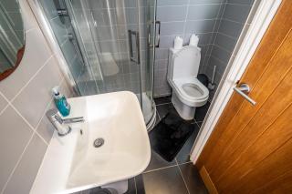 Newly Renovated Sanctuary for 4 in Tacket Street, Ipswich - Ipswich - 2
