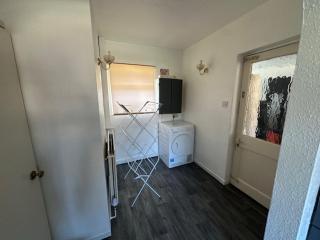 Glamour House Wolverhampton - Monmore Green - 8