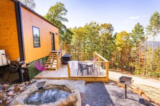 Blooming Redbud Treehouse with private hot tub - Wildwood - 6